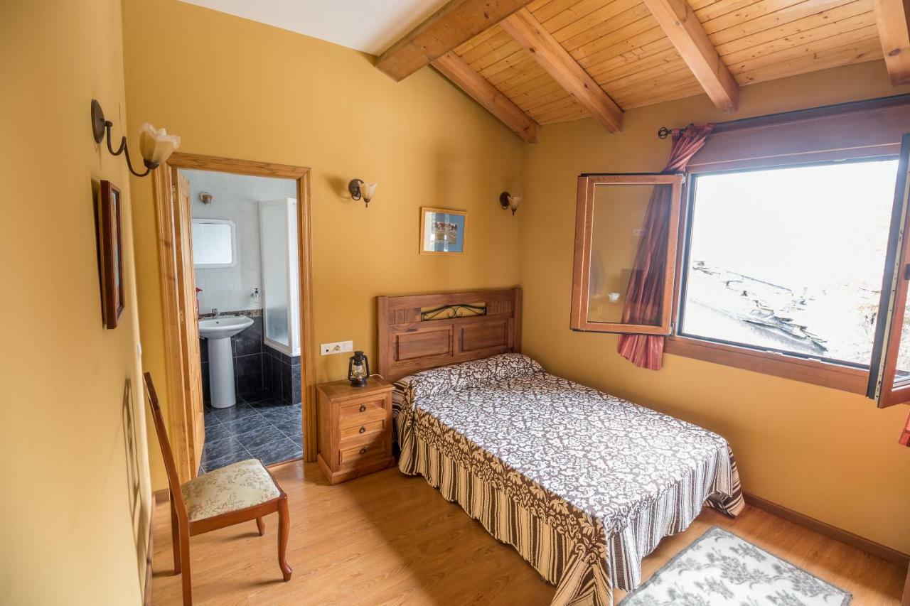Casa Rural La Fuente Tejedo del Sil Δωμάτιο φωτογραφία