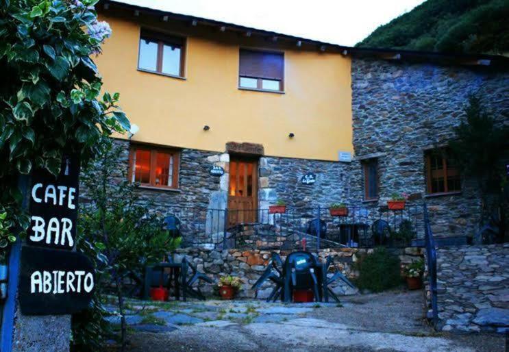 Casa Rural La Fuente Tejedo del Sil Εξωτερικό φωτογραφία